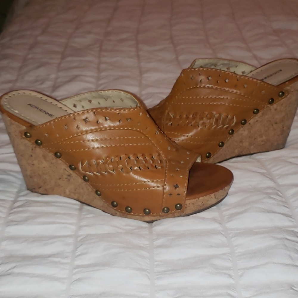 Wedge sandals 👡